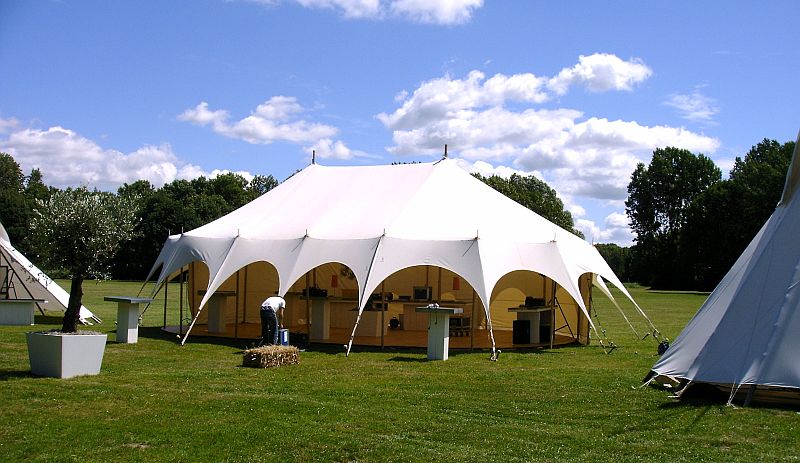 Evolueren fluweel onpeilbaar Tent kopen - Thematenten Een tent kopen voor grote of kleine projecten